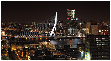 Erasmusbrug Rotterdam - Nachtfotografie - Door: Ellen Reus - Wolves fotografie